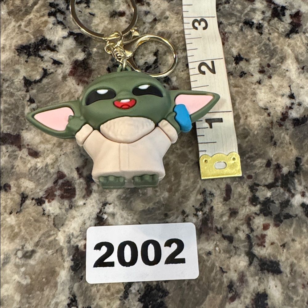 2002 Baby Yoda Key Chain‎ - Picture 2 of 2